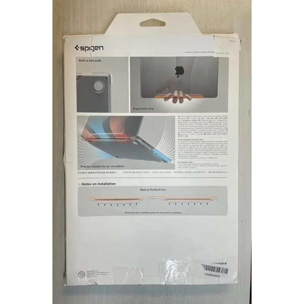 Spigen MacBook Pro 16-inch Case Crystal Clear Thin Fit -New- ACS04210